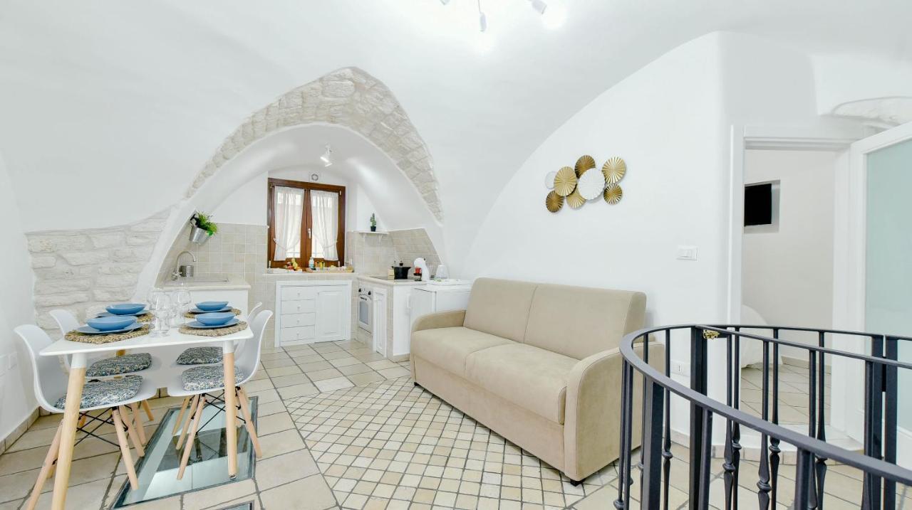 Grotta Antigone - 3Min Dal Centro Storico Lejlighed Ostuni Eksteriør billede